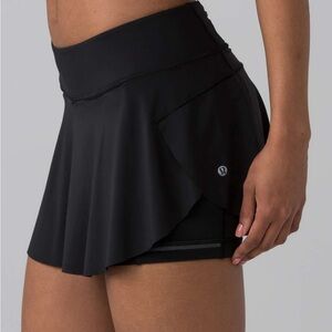 Lululemon Quick Pace Skirtt
Black